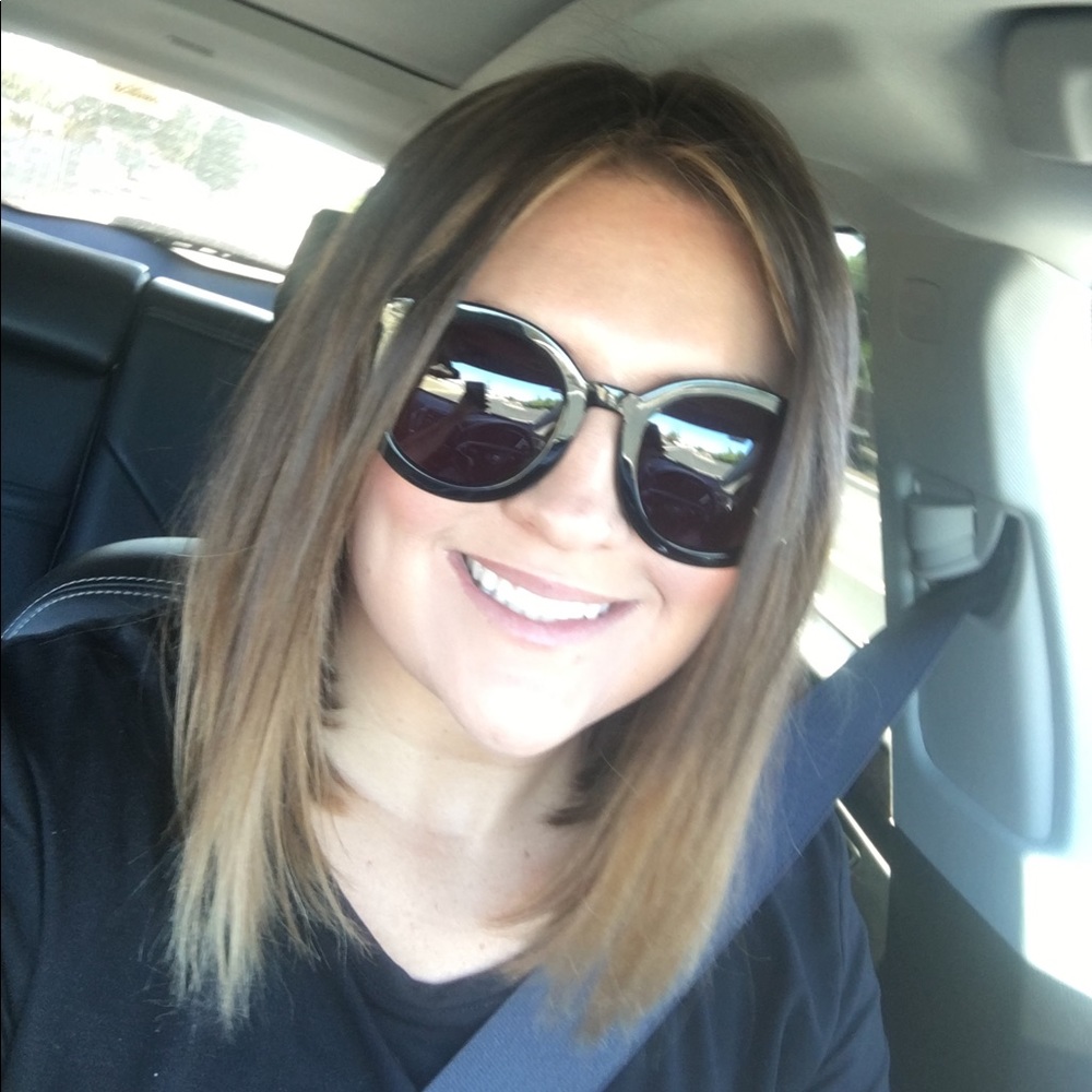 Meet your Posher, Nikki